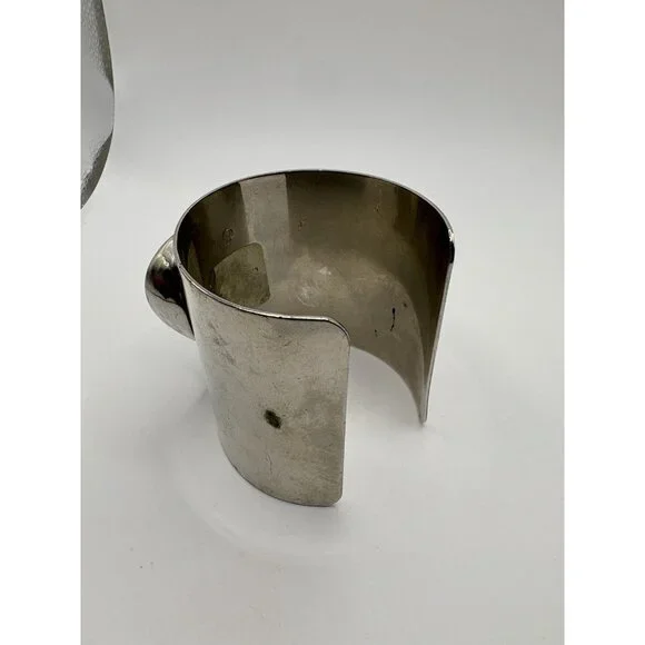 Large Silver Tone Cuff Bracelet Black Oval Stone Statement Bold Maximalist - Picture 3 of 4